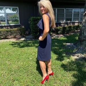 Donna Karan, Unique Black Dress, Ooozes Class, Style & Sophisticated, Wow🔥